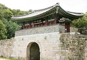 3rd Gateway Joryeonggwan